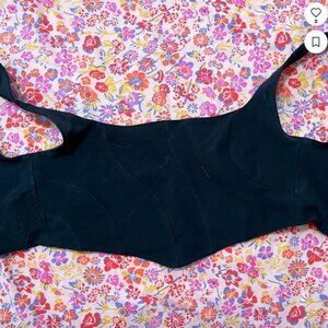 Beautiful black Danielle Guizio corset with wave details